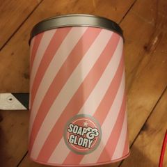 Soap and Glory Set