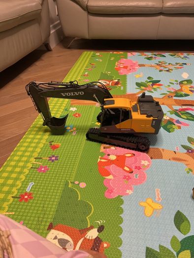 rc excavator