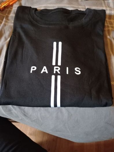 Long sleeve T-shirt