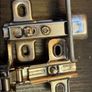 6 hinges Image 4