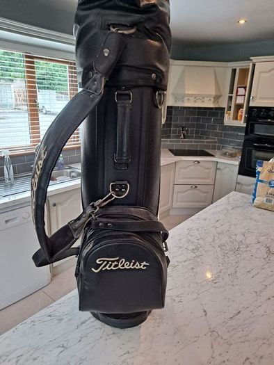 titliest tour bag