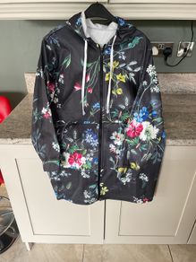 ladies lightweight zip up jacket