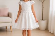 BRAND NEW Girls Occasion Dress: Size 8-9yrs