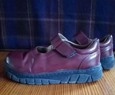Footprints by Birkenstock Mary Jane shoes velcro girls 33 red leather