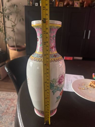 chinese vase
