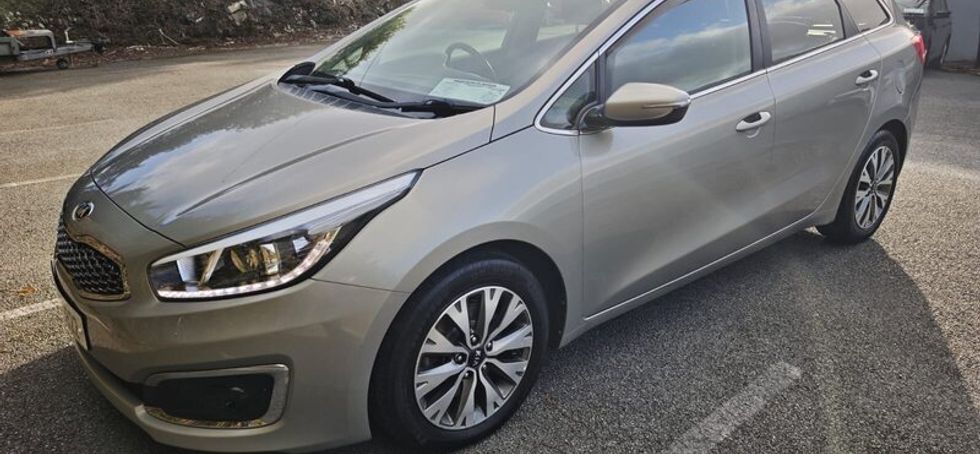 Kia Ceed Sportswagon 1.6 CRDi EX 164000 KM-Manual