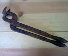 Old extractor tool. Automobilia. Old car bygone