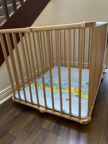 Geuther wooden playpen