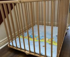Geuther wooden playpen