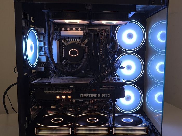 Gaming pc Rtx 3080 , 32gb ram , 12th gen  i7