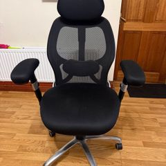 Ergonomic office chair