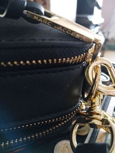 Cross body MJ snapshot