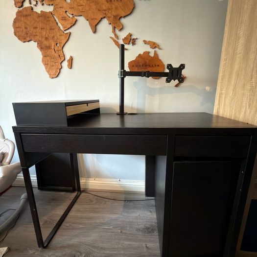 Complete Desk Setup: Desk+ Chair + Monitor Mount + Organizer