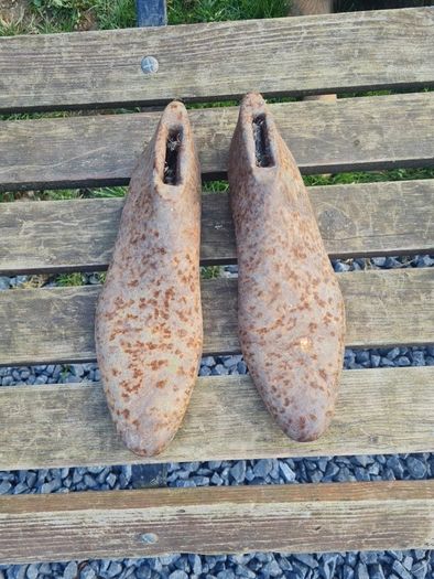 Cast Iron Shoes