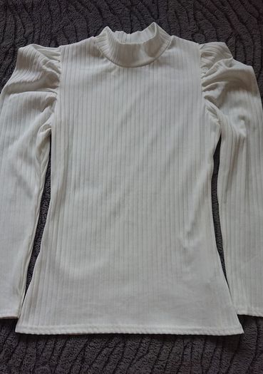 White Top. Size 12