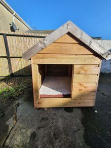 Dog house, new, timber, for large or x-large dogs