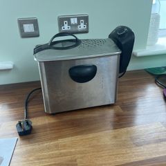 deep fat fryer