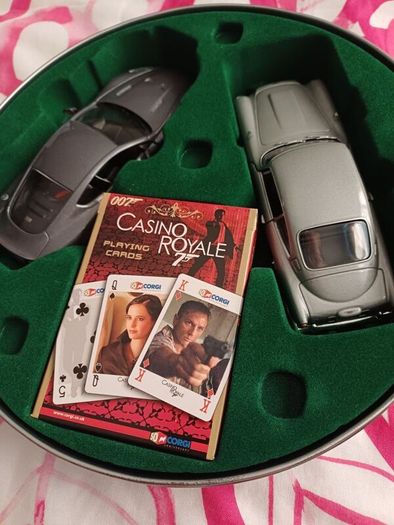 James Bond 007 Corgi Casino Royale Set