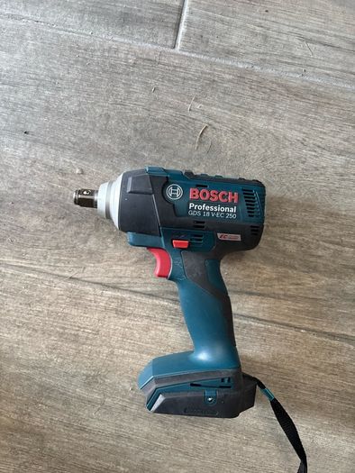 Bosch gds 18 vec 1/2 " wrench bare tool . New