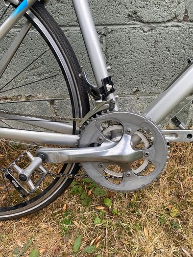 Giant Defy 2 Mens Road Bike
