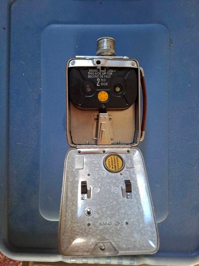 8mm movie camera
