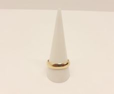 9 carat gold rings