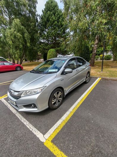 Honda Grace 2015