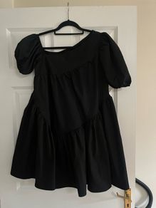Elegant black balloon dress