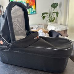 Out n About Double Carrycot Summit Black & Double Carrycot Adaptor