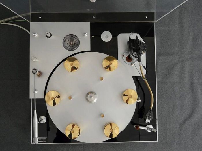 Legendary Michell Transcriptors Hydraulic Reference Turntable / Fluid Tonearm NAGAOKA MP110 CARTRIDGE This is the Top model and ultra rare with The Fluid Tonearm 'the very best'