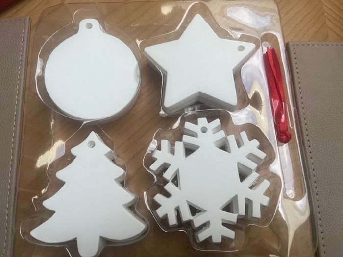 Plain Ceramic Christmas Ornament Pack