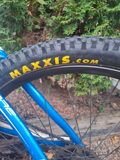 Mountain  bike