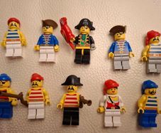 Lego Lot of 10 Pirates