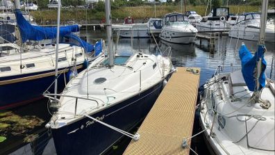 2007 Jeanneau sun 2500