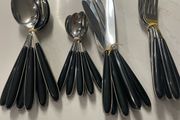 Vintage-style Napoli 18/8 stainless steel cutlery set