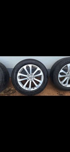audi q5 quattro alloys