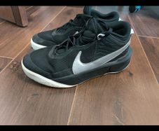 Nike Runners / Size UK 6