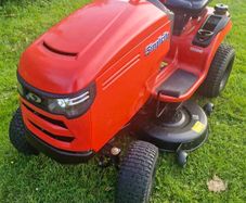Simplicity 2018 ride on mower Delivery available