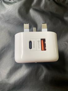 USB C fast charger 20 watt