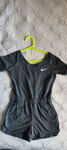 Nike jumpsuit XS girls 122-128cm