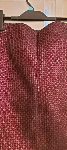 Ladies skirt