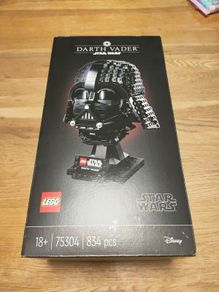 Lego Darth Vader Helmet 75304 new