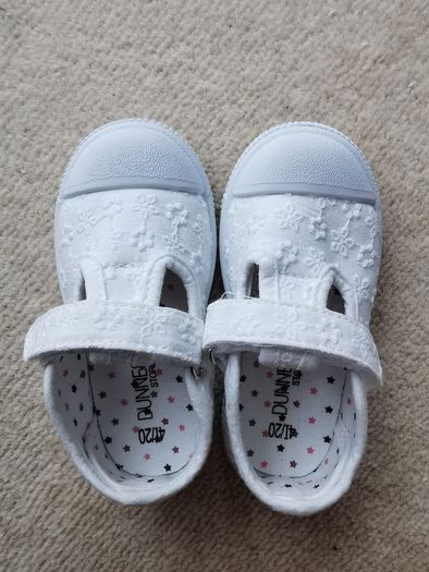 Baby shoes, LIKE NEW