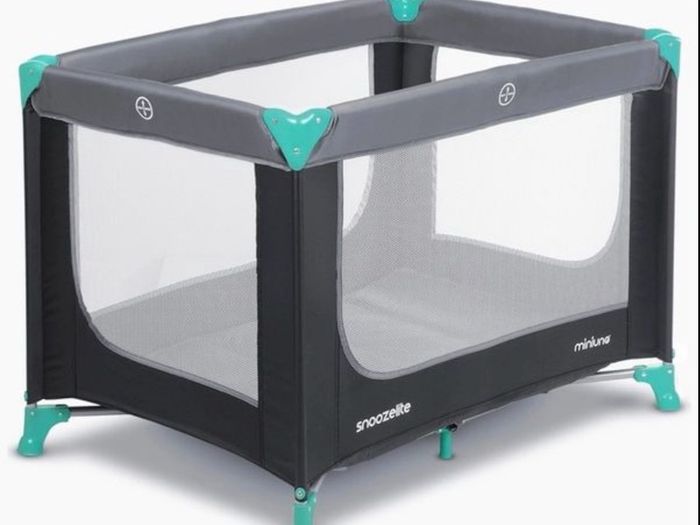 travel cot