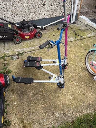 V scooters