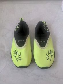 Hottuna surf shoes