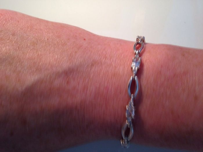 Silver sparkly diamante bracelet