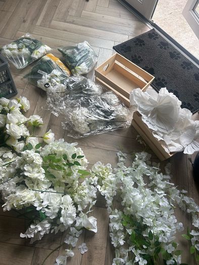 artificial flowers