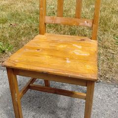 Pine chair