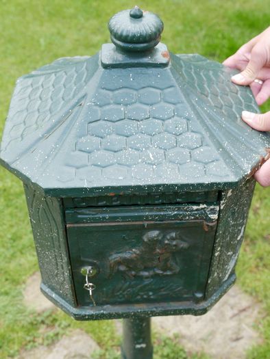 Cast Iron Freestanding Pole Post Box